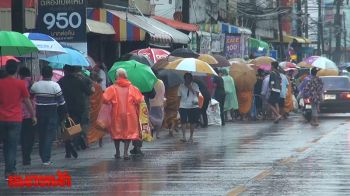 ชาวสงขลาทำบุญตักบาตรให้บรรพบุรุษ-ถวายเป็นพระราชกุศล ร.10