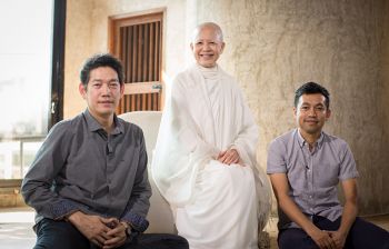คอนเสิรต์ความสุขพร้อมทำบุญกับ\'นภ-ป๊อด\'ที่เสถียรธรรมสถาน (ชมคลิป)