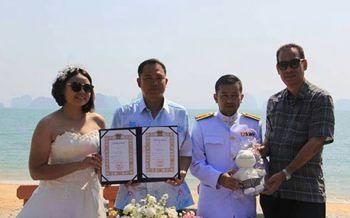 พังงาชวน\'คู่รัก\'มาจดทะเบียนสมรส14กุมภา\'วาเลนไทน์\'หวานที่แหล่งท่องเที่ยวชื่อดัง