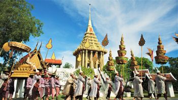 เมืองโบราณ เปิด \'พระพุทธบาทจำลอง\' เพื่อกองถ่าย \'ศรีอโยธยา\'