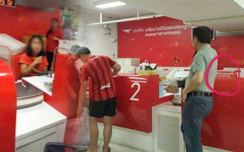 ลูกค้าโวยไปรษณีย์! กดบัตรคิวเกือบชม. พอถึงเวลาไม่ได้ส่ง  อ้างหมดเวลาทำการ (ชมคลิป)