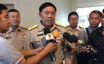 \'อัศวิน\'รับลูกสอบ 6 ขรก.เอี่ยวตั้งตลาดเถื่อนรอบบ้าน \'ป้าทุบรถ\'