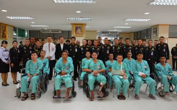 ผบ.นทพ.พร้อมคณะ  มอบรายได้จากจัดกิจกรรม\'ร่วมปันน้ำใจ\'  ให้องค์กรสาธารณกุศล