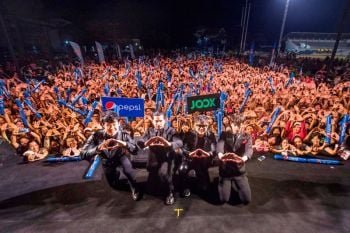 ทัพศิลปิน บุก 9 จังหวัด 10 มหา’ลัย
