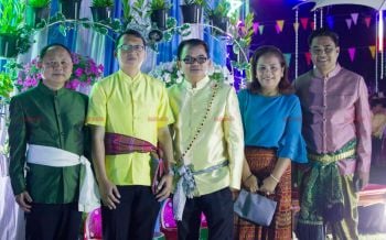ออเจ้าทะลักทั่วงาน! ข้าราชการชัยนาทแห่แต่งกายย้อนยุคร่วมงานเลี้ยงส่งผอ.รพ.สนม