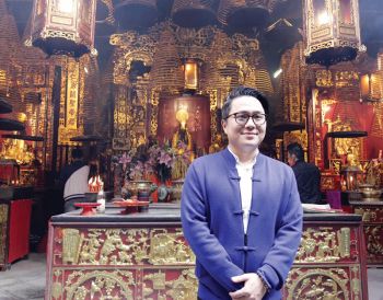 เช็คอินที่มาเก๊า ไหว้พระขอพร กับ อ.ช้าง-ทศพร ศรีตุลา