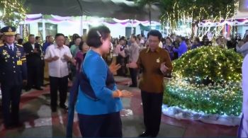 พระเทพฯเสด็จทรงเปิดงานสงกรานต์ \'สะบายดีปีใหม่ลาว\'