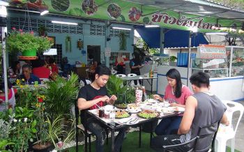 ทัวร์ไทย-มาเลเซียติดตรึม! \'ร้านข้าวต้มไลลา\' อาหารตามสั่งในสตูล ราคาย่อมเยาว์เริ่มที่ 40 บาท