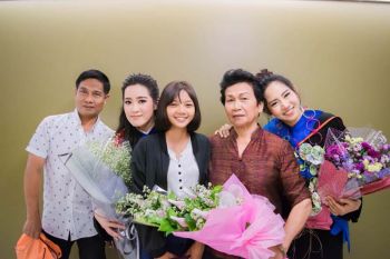 ‘ครีม TCM’ ปลื้ม...ยิ้มทั้งน้ำตา  ปริญญาใบนี้ให้แม่ที่อยู่บนสวรรค์