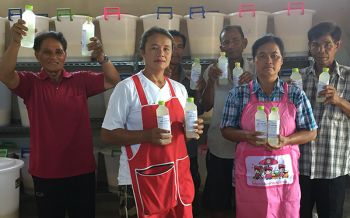 ชาวเมืองช้างกู๊ดไอเดีย!ผลิต\'สาโทสดสมุนไพร\'สูตรเฮลตี้เพื่อสุขภาพ (ชมคลิป)
