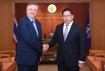 ผู้บริหารระดับสูงนิสสัน เข้าพบ รมว.อุตสาหกรรม เล็งเปิดตัว ยานยนต์ไฟฟ้าในประเทศไทย