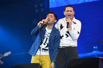 มันส์สุดเหวี่ยง  ‘โมเดิร์นด็อก ปะทะ น้อย วงพรู’