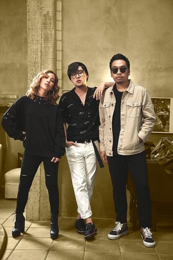 ซิงเกิ้ลร้อนๆ จาก Room39