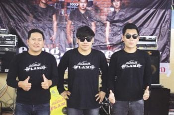 ‘วงเฟลม’  มีตติ้งเป็นครั้งแรก ในรอบ 12 ปี