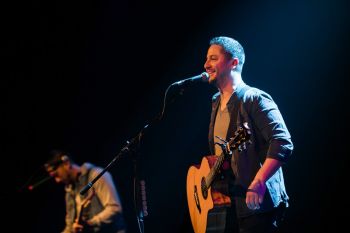 เต็มอิ่ม ครบรส ไปกับคอนเสิร์ตจากสามหนุ่ม ‘BOYCE AVENUE LIVE IN BANGKOK’