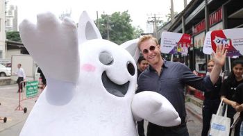 Mello ยกทัพความสนุก บุกสีลม