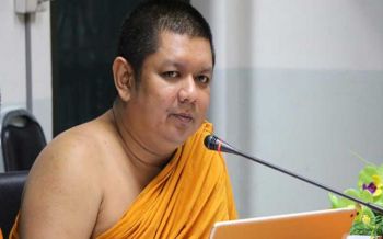 \'พระครูปลัดกวีวัฒน์\' รองเลขาฯ ศูนย์พิทักษ์พระพุทธศาสนาฯชี้พระจับเงิน-ทองผิดเพียงอาบัติเบา