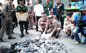 บุก\'บางพลี\'ทลายอีก 2 บริษัท ลักลอบนำเข้าขยะพิษอิเลคทรอนิกส์