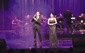 อารีย์ นักดนตรี  รวมศิลปินรุ่นเล็กใหญ่เต็มเวที