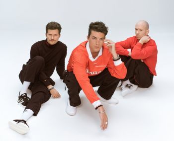ปล่อยให้ได้ฟังแล้ว!! ‘Thru These Tears’ ซิงเกิ้ลแรกในอัลบั้มที่ 2 จากวง ‘LANY’