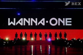 ‘Wanna One’เอาอยู่!ร้องเล่นเต้นโชว์ คอนเสิร์ตในไทยสมศักดิ์ศรีไอดอลหนุ่มแห่งยุค