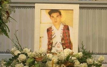 \'พระองค์โสม\' ประทานพวงมาลา วางหน้าหีบศพ \'โอ วรุฒ\'