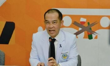 ‘สังคมก้มหน้า’ที่มาของปวดต้นคอและศีรษะ  แนะใช้โซเชียลให้ถูกวิธี