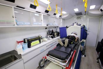 โรคหลอดเลือดสมอง...ภัยร้ายใกล้ตัว  อีกทางรอดกับรถ Mobile Stroke Unit จากศิริราช