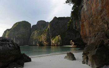 นทท.รอก่อน! กรม อช.สั่งปิด \'อ่าวมาหยา\' ออกไปอีกเพื่อฟื้นฟูระบบนิเวศ
