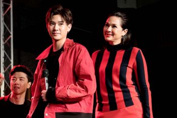‘เลือดข้นคนจาง’ รวมตัวพบปะแฟนๆ