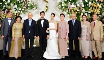 ทายาท S & P ฉลองสมรสหวานชื่น  เนม Getsunova ปราการ ไรวา สารชา ฤดีสุนันท์