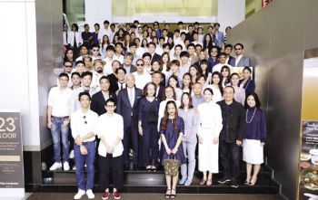 ‘เบิร์ด-ธงไชย’ นำทีมทำบุญ  ครบรอบ แกรมมี่ก้าวสู่ปีที่ 36
