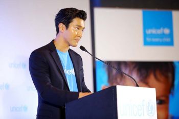 ‘ซีวอน+เป๊ก+มิน’ ร่วมโปรโมทวาไรตี้สานบุญ  The Blue Carpet Show for UNICEF