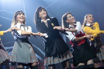\'สาว สาว สาว\' ตอบแทนความคิดถึง โชว์สุดยอดเพอร์ฟอร์มแมนซ์ 34 ปีที่รอคอย!!