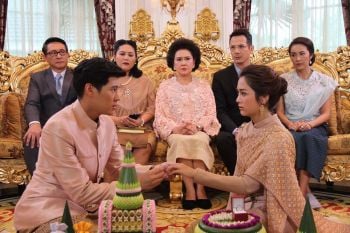 \'ไฮโซสะออน\'ถึงฉากป่วนหัวใจ \'แม็กกี้ – เบน\'หมั้นกันแน่แล้ว!