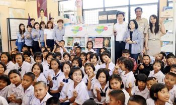 ไทย กลาส สานใจ เอเชียบุ๊คส  ส่งมอบห้องสมุดให้โรงเรียนที่ขาดแคลน