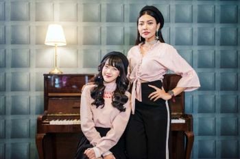 ‘แพม MBO’ เซอร์ไพรส์แฟน  ชวน ‘แก้ม-วิชญาณี’ ฟีทเจอริ่ง!!!