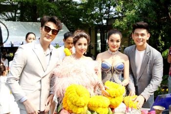บวงสรวง ‘เทพธิดาขนนก’   ‘ใบเตย+จูน’ ประชันโฉม
