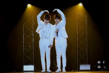‘ซังกยุน-เคนตะ’ เปลี่ยนเวทีคอนเสิร์ตเป็นบ้าน