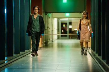 ไม่อยากให้คอหนังรักชาวไทยพลาด! คอนเฟิร์มความดีงาม  “FIVE FEET APART” ติดท็อป 5 บ็อกซ์ออฟฟิศอเมริกา 3 สัปดาห์ซ้อน