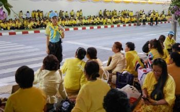 ร.10 ทรงพระบรมราชานุญาต ปชช.ถ่ายภาพ-ใช้แฟลชได้