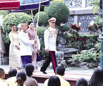 ร.10เสด็จฯวัดพระแก้ว วันพืชมงคล ทรงเจิมพระยาแรกนา