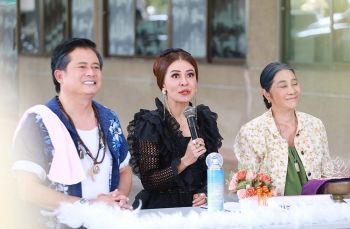 \'เป็กกี้ ศรีธัญญา\'ฮาเกินร้อย  ร่วมสร้างสีสันซิทคอม\'รักนี้บุญรักษา\'