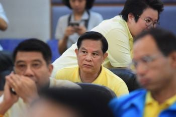 ควันหลงปชป.ยังไม่จบ! \'พีระพันธุ์\'โพสต์อีกชุด\'ในที่ประชุมพรรคพยานเยอะนะครับ\'