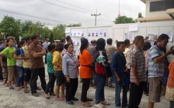 แห่เข้าคิวลงคะแนนเลือกตั้งผู้แทนเกษตรกรนั่ง ‘กฟก.’