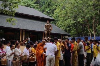 ถํ้ำหลวงฯคึกคัก  ​จัดงาน‘วันฅนอาสาโลก’  รำลึกช่วยชีวิต13หมูป่า