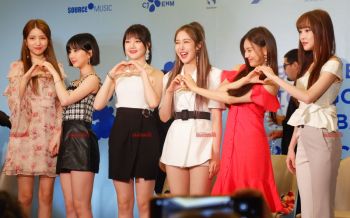 6สาวGFRIENDสดใสเกินลิมิต จัดเต็มความพิเศษคอนเสิร์ตในไทยวันนี้!!