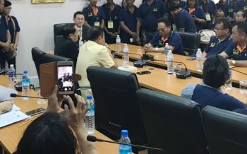 ‘เฉลิมชัย’รับปากเจรจาสถาบันเจ้าหนี้ ชะลอยึดทรัพย์เกษตรกรสมาชิก กฟก.