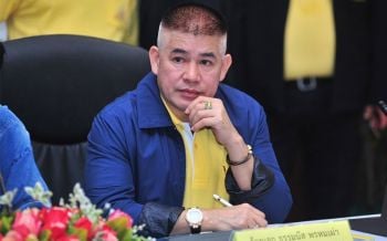 พี่ไม่ต้องน้องมาเอง! \'เสี่ยแฮงค์-ไผ่ ลิกค์\'ส่งน้องชายนั่งเก้าอี้เลขาฯรมต.