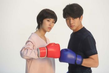 ‘โทนี่-แก้ว’ควงคู่หวาน  นำทีมนักแสดงฟิตติ้งละคร  ‘นางสาว 18 มงกุฎ’
